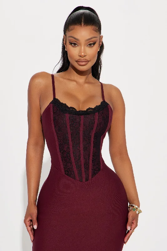 Carolina Bandage Midi Dress - Burgundy