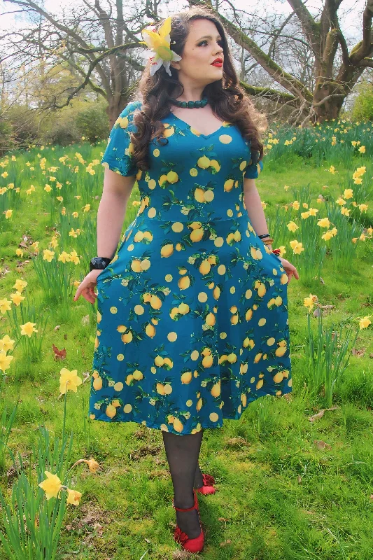 Palma Short Sleeved Tea Dress in Teal Blue Lemon Print