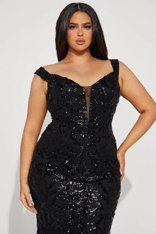 Becca Sequin Maxi Dress - Black