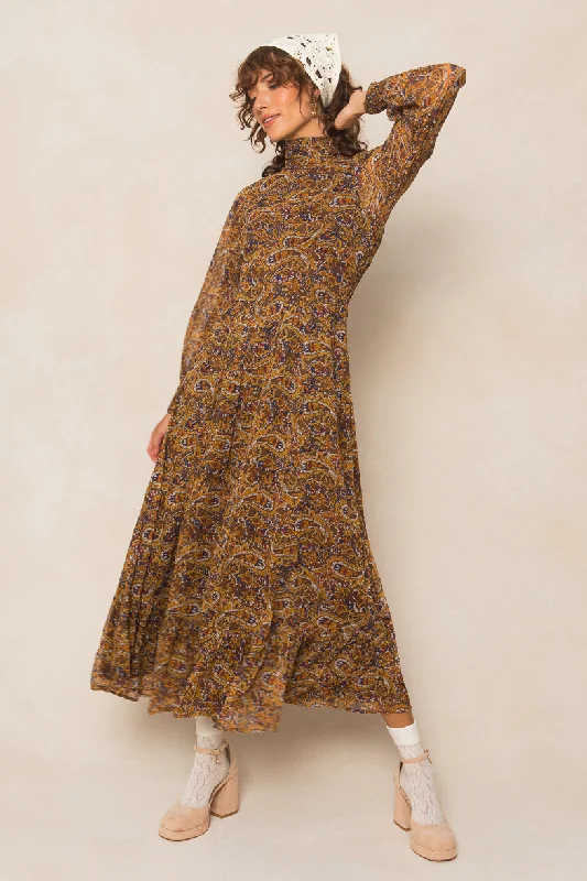 Payton Dress in Paisley