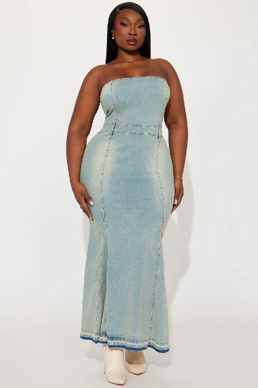 Kaia Denim Maxi Dress - Light Blue Wash