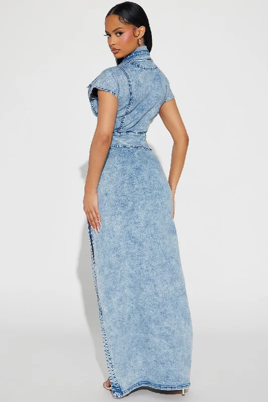 Remember Me Denim Maxi Dress - Light Wash